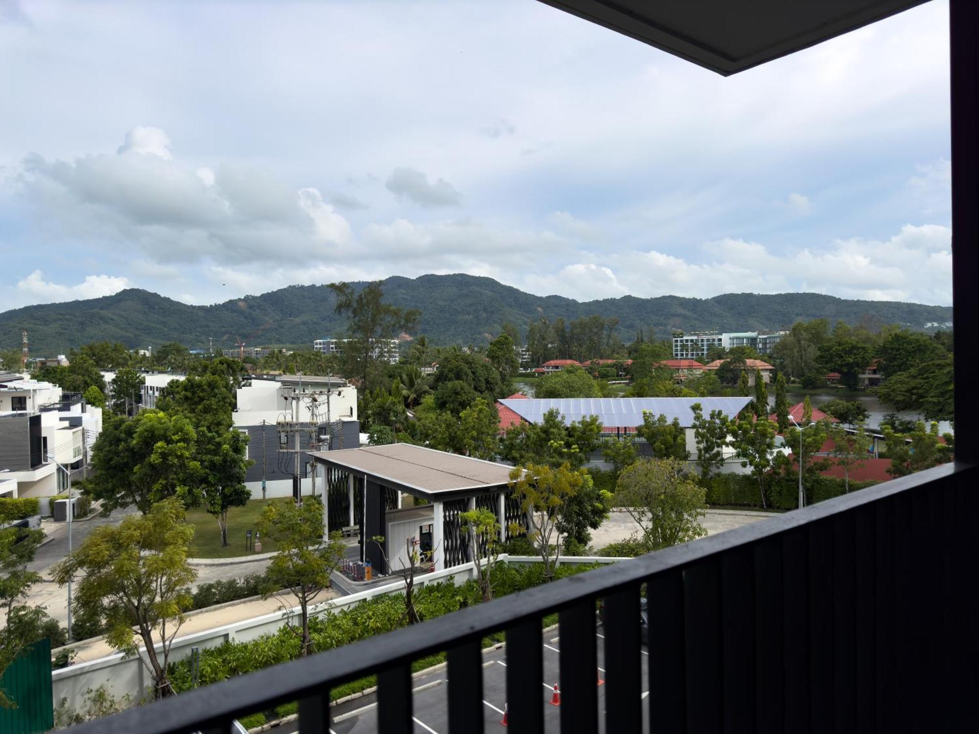 Skypark Laguna Apartments Bangtao Bang Tao Beach  Exterior foto